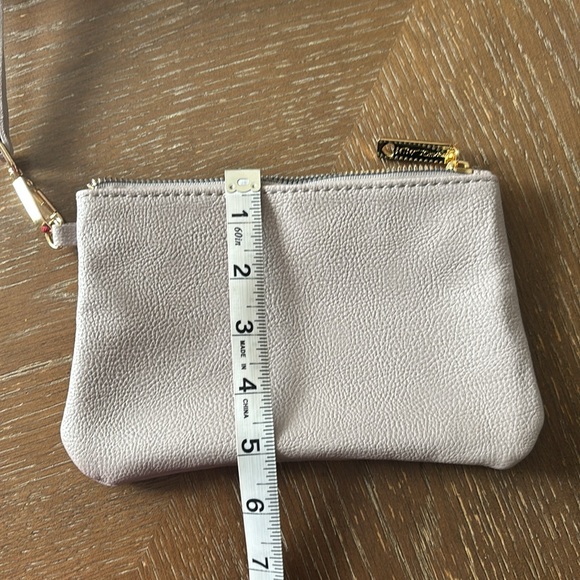 🆑 Betsey Johnson Quilted Puffy Heart Swag Tote. Gray/pink/purple hue Tote Bag - Picture 13 of 17